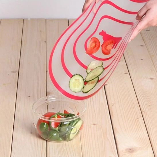 planche à découper pratique et fléxible