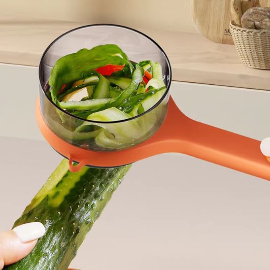 éplucheur à légumes épluchures maintenues