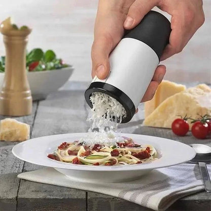 râpe à fromage directement dans l assiette